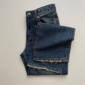 شلوار جین نیم بگ