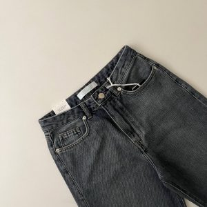 شلوار جین نیم بگ هیلا